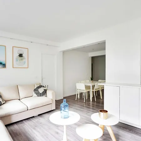 Magnificent - 2br-6p -